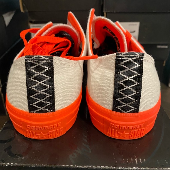 CONVERSE CHUCK TAYLOR ALL STAR SHIELD CANVAS II OX - Picture 4 of 8